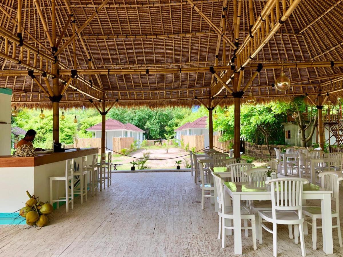 Villa Samalas Resort And Restaurant กิลิเมโน ภายนอก รูปภาพ