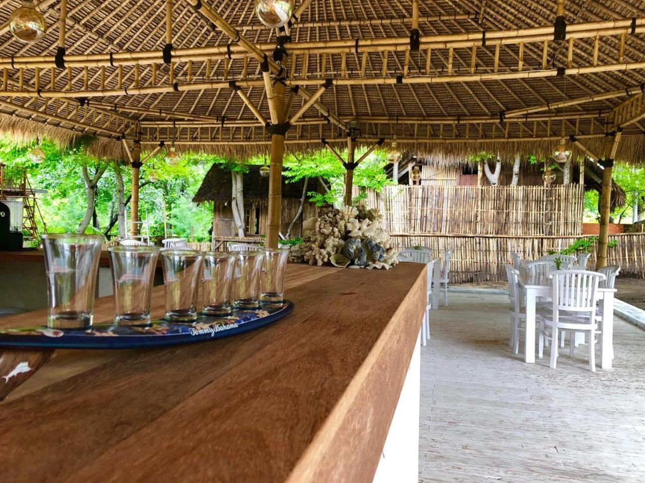 Villa Samalas Resort And Restaurant กิลิเมโน ภายนอก รูปภาพ